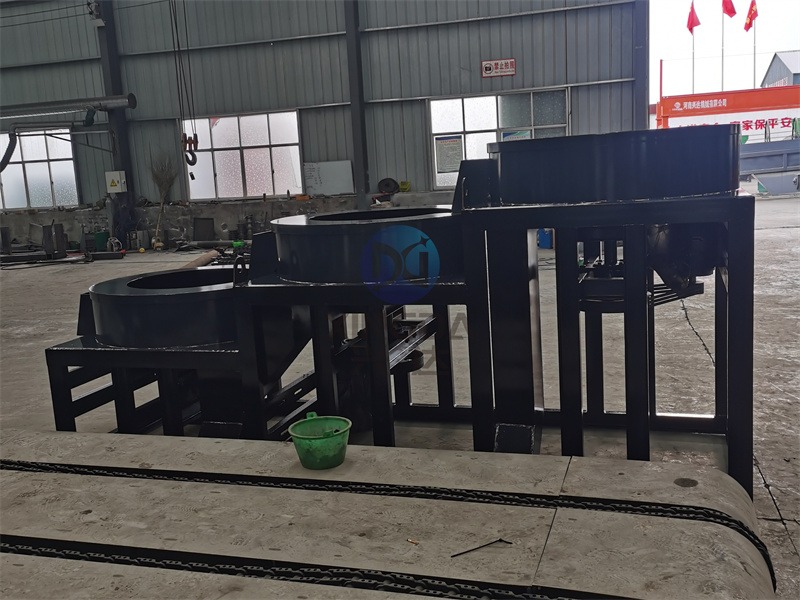 操作有机肥设备抛圆机的操作说明