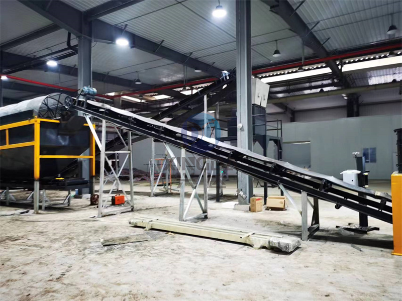 小型粉状有机肥生产线工艺设备介绍