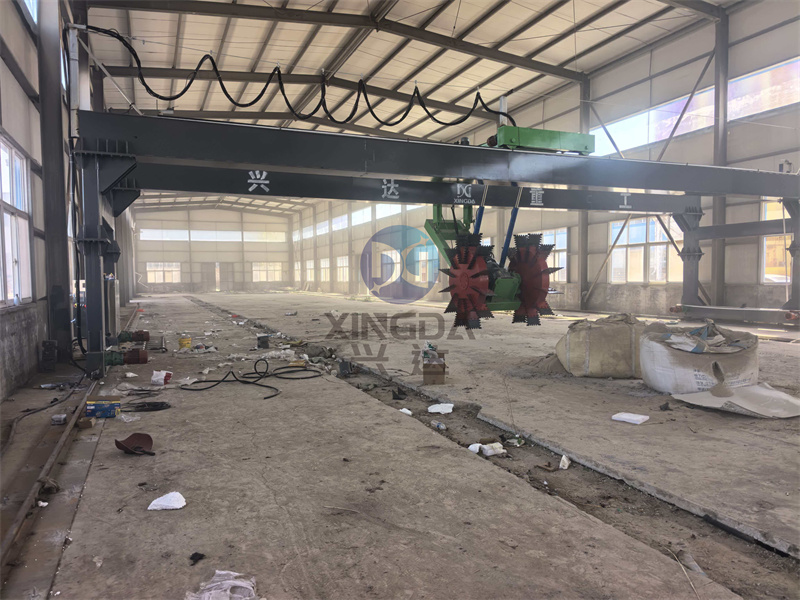 16��Һѹ����ʽ�����豸��װ�ֳ�